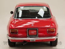Alfa Romeo GT 1600 Junior '74 (1974)