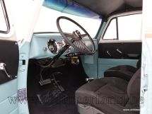 Chevrolet 3100 Panel Truck '54 (1954)