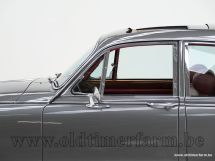 Daimler 2.5L V8 '66 (1966)