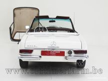 Mercedes-Benz 230 SL '67 (1967)