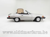 Mercedes-Benz 560 SL '86 (1986)