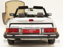 Mercedes-Benz 560 SL '86 (1986)