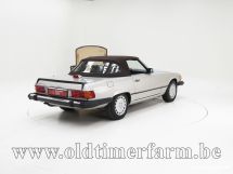 Mercedes-Benz 560 SL '86 (1986)