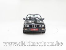 BMW  320i A '89 (1989)