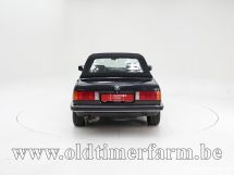 BMW  320i A '89 (1989)