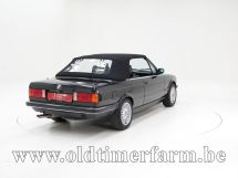 BMW  320i A '89 (1989)