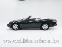 Jaguar XK8 '98 (1998)