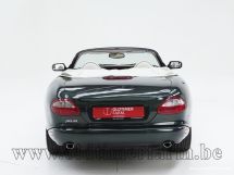 Jaguar XK8 '98 (1998)