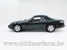 Jaguar XK8 '98 (1998)