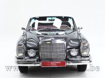 Mercedes-Benz 220 SE '63 (1963)