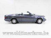 Mercedes-Benz E 220 Cabriolet '95 (1995)