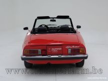 Alfa Romeo Spider Veloce 2000 '82 (1982)