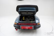 Porsche 911 3.2 '84 (1984)